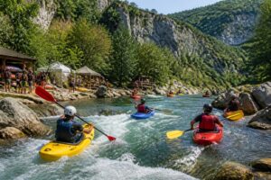 découvrez tout ce qu'il faut savoir pour faire du kayak en ardèche : les meilleures descentes, les bases pour débutants et les tarifs pratiques pour préparer votre aventure.