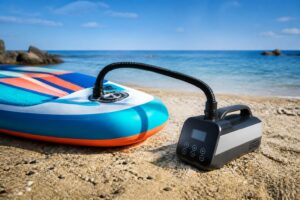 découvrez comment choisir la meilleure pompe électrique pour paddle afin de gonfler rapidement et efficacement votre planche. guide complet pour un gonflage facile et sans effort.
