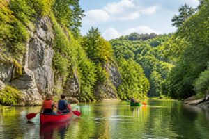 découvrez le canoe à clécy et explorez l'orne, joyau naturel au cœur de la suisse normande, pour une aventure inoubliable en pleine nature.